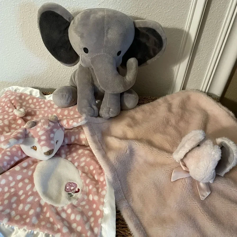 Douglas Baby Farrah Fawn Lovey Pottery Barn Kids Elephant Lovey Blush Pink Lot